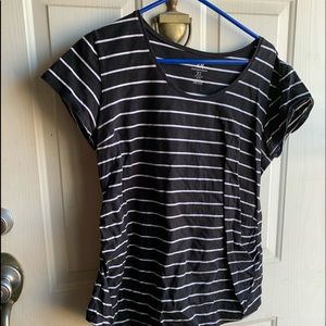 Maternity shirt